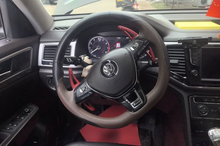 Used Volkswagen Teramont 2017 380TSI Four-Wheel Drive Flagship Edition Steering Wheel