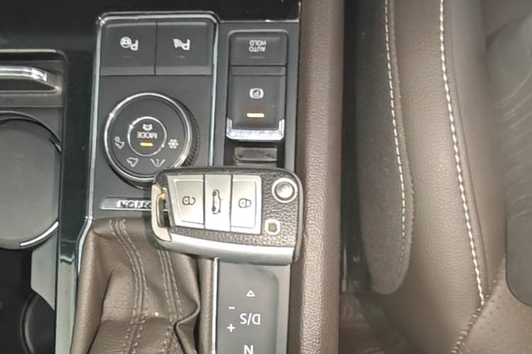 Used Volkswagen Teramont 2017 380TSI Four-Wheel Drive Luxury Edition Vehicle Key