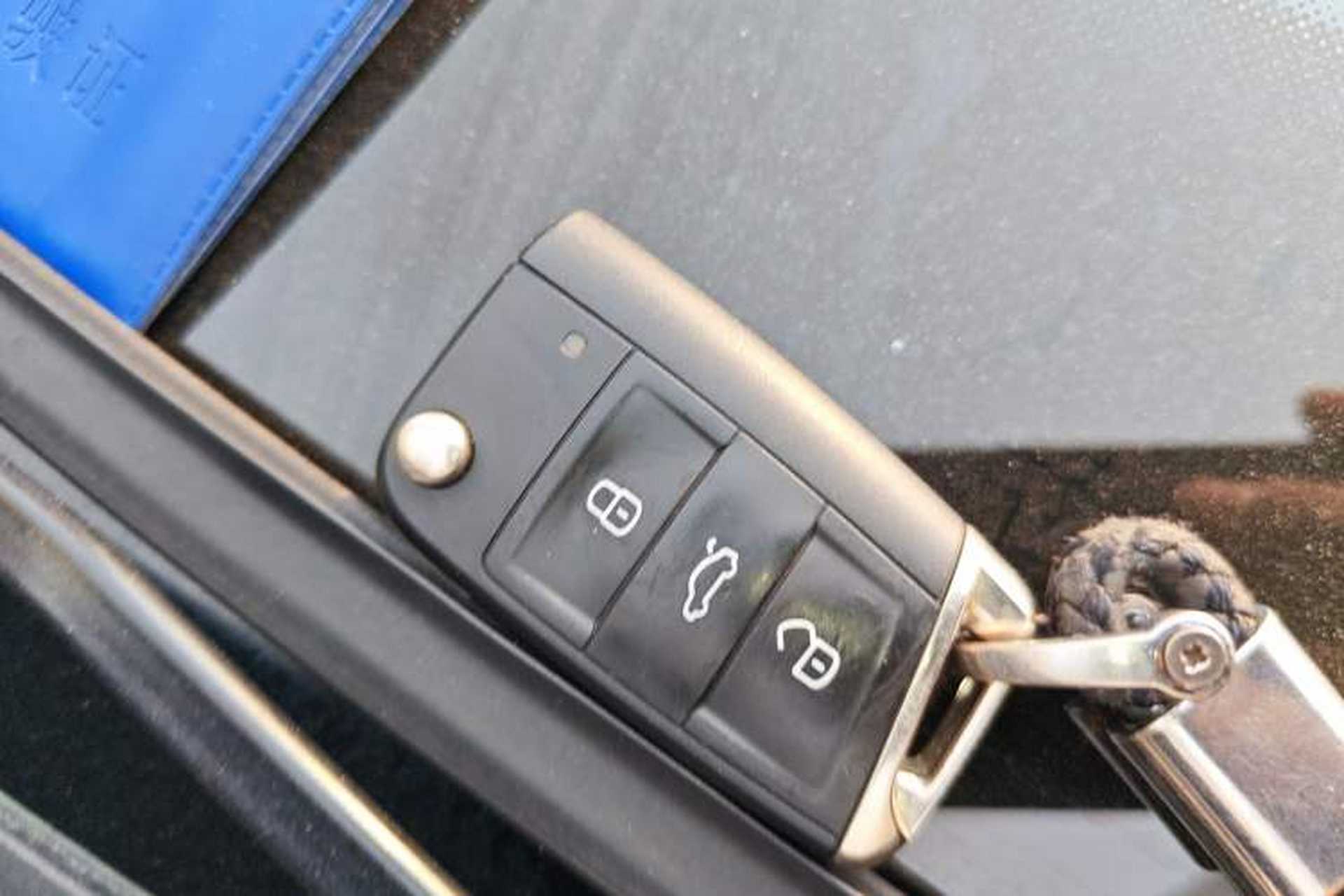 Used Volkswagen Teramont 2017 380TSI Four-Wheel Drive Luxury Edition Vehicle Key