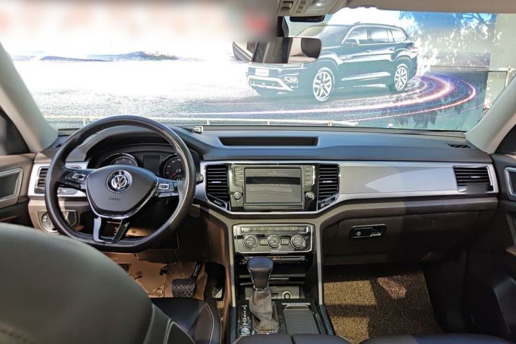 Used Volkswagen Teramont 2017 380TSI Four-Wheel Drive Luxury Edition Center Console