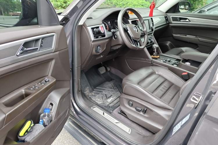 Used Volkswagen Teramont 2017 380TSI Four-Wheel Drive Luxury Edition Driver Seat