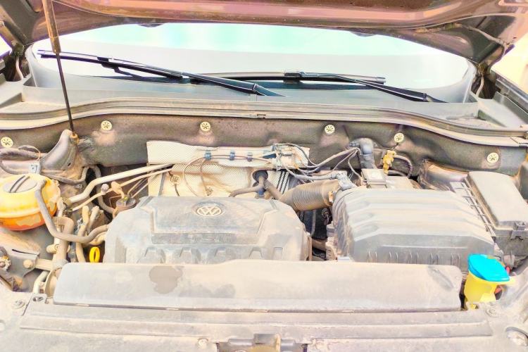 Used Volkswagen Teramont 2017 330TSI Two-Wheel-Drive Luxury Edition Engine Bay