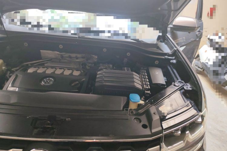Used Volkswagen Teramont 2017 530 V6 Four-Wheel Drive Luxury Edition Engine Bay Left
