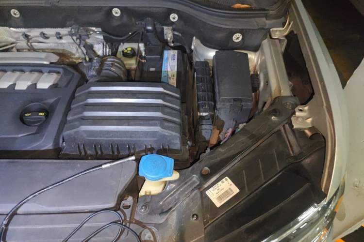 Used Volkswagen Teramont 2017 530 V6 Four-Wheel Drive Flagship Edition Engine Bay Left