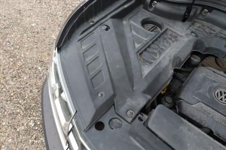 Used Volkswagen Teramont 2017 380TSI Four-Wheel Drive Luxury Edition Engine Bay Right