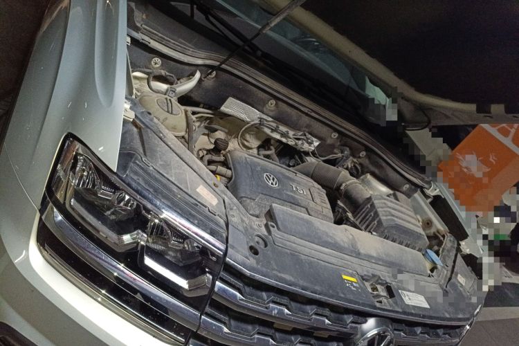 Used Volkswagen Teramont 2017 380TSI Four-Wheel Drive Luxury Edition Engine Bay Right
