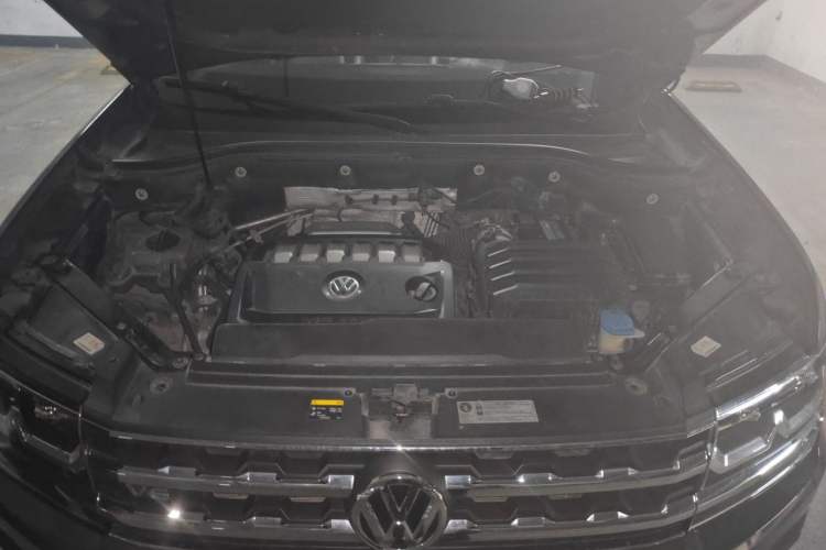 Used Volkswagen Teramont 2017 530 V6 Four-Wheel Drive Luxury Edition Engine Bay