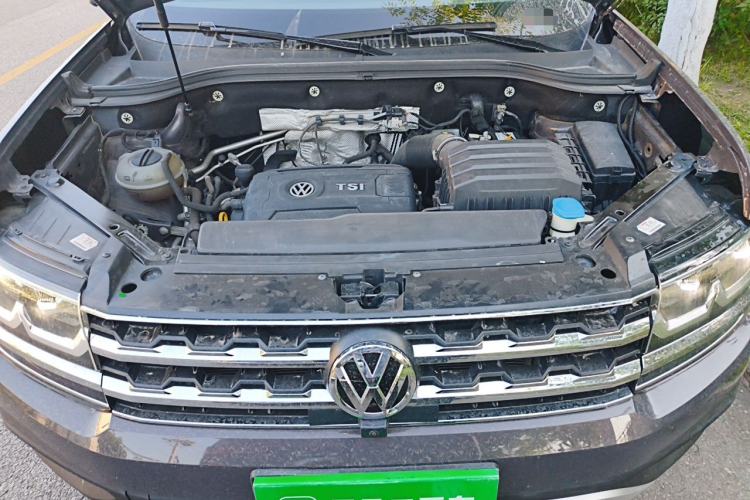 Used Volkswagen Teramont 2017 380TSI Four-Wheel Drive Luxury Edition Engine Bay
