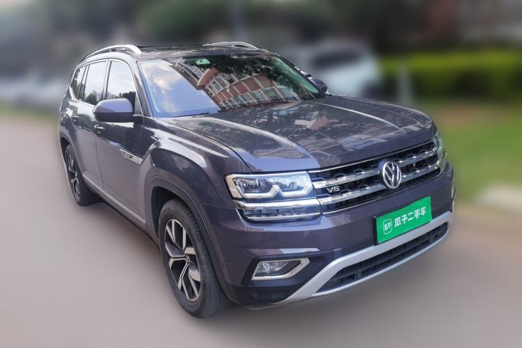 Used Volkswagen Teramont 2017 530 V6 Four-Wheel Drive Luxury Edition Front Right 45 Deg