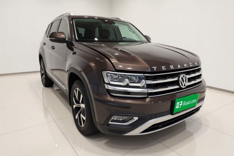 Used Volkswagen Teramont 2017 380TSI Four-Wheel Drive Luxury Edition Front Right 45 Deg