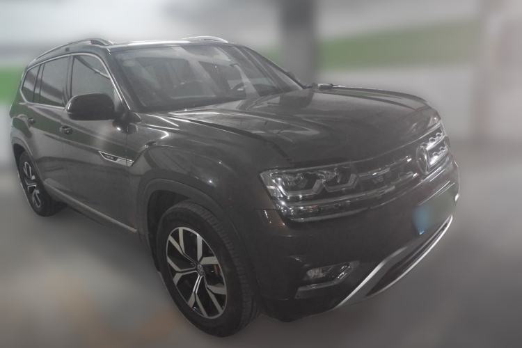 Used Volkswagen Teramont 2017 530 V6 Four-Wheel Drive Luxury Edition Front Right 45 Deg