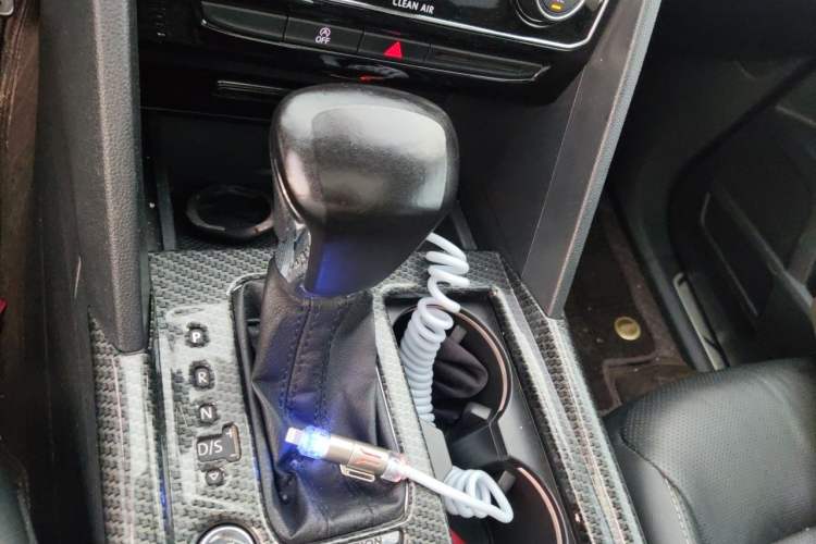 Used Volkswagen Teramont 2017 380TSI Four-Wheel Drive Luxury Edition Gear Lever