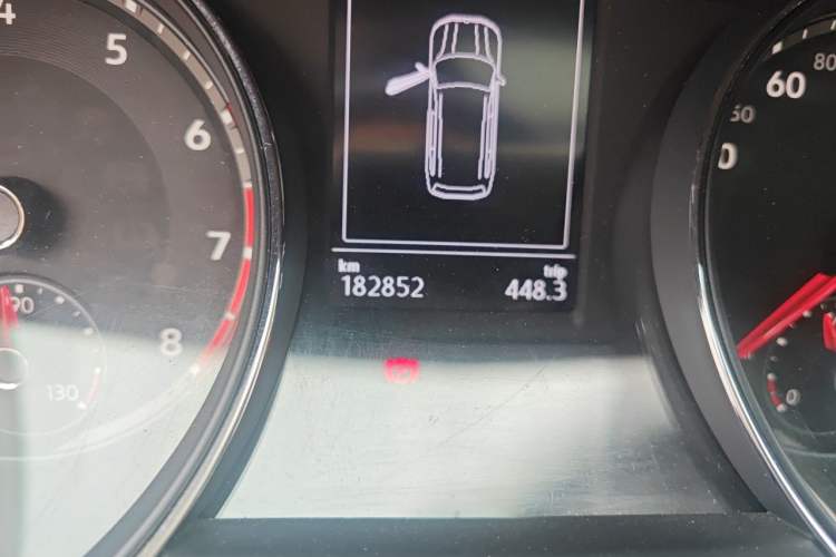 Used Volkswagen Teramont 2017 380TSI Four-Wheel Drive Luxury Edition Odometer Close Up