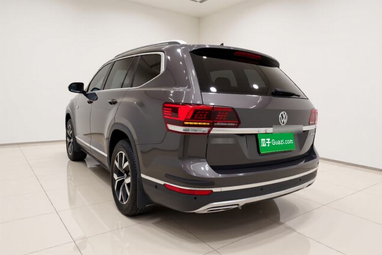 Used Volkswagen Teramont 2017 380TSI Four-Wheel Drive Luxury Edition Rear Left 45 Deg