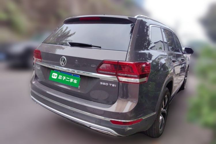 Used Volkswagen Teramont 2017 380TSI Four-Wheel Drive Luxury Edition Rear Right 45 Deg