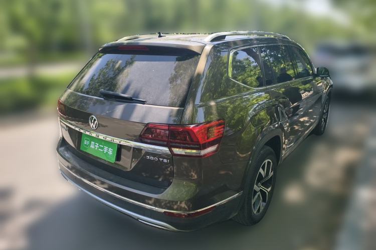 Used Volkswagen Teramont 2017 380TSI Four-Wheel Drive Luxury Edition Rear Right 45 Deg