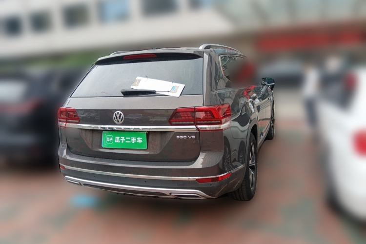 Used Volkswagen Teramont 2017 530 V6 Four-Wheel Drive Luxury Edition Rear Right 45 Deg