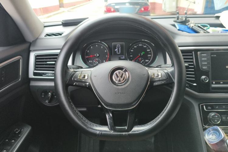 Used Volkswagen Teramont 2017 380TSI Four-Wheel Drive Luxury Edition Steering Wheel