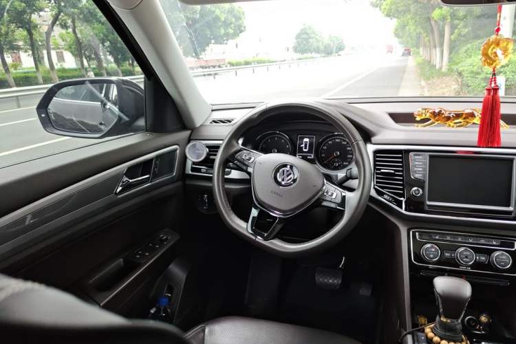 Used Volkswagen Teramont 2017 380TSI Four-Wheel Drive Luxury Edition Steering Wheel