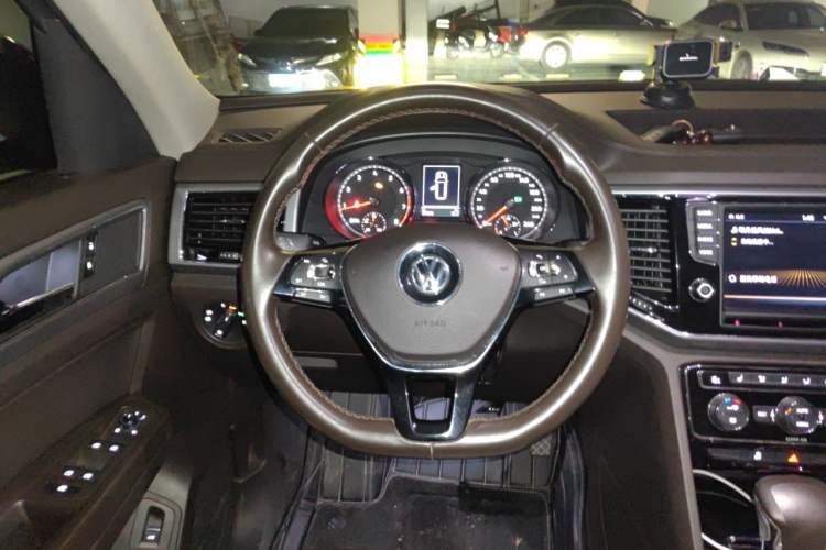 Used Volkswagen Teramont 2017 380TSI Four-Wheel Drive Luxury Edition Steering Wheel