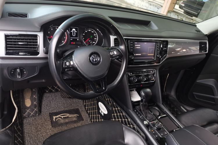 Used Volkswagen Teramont 2017 380TSI Four-Wheel Drive Luxury Edition Center Console