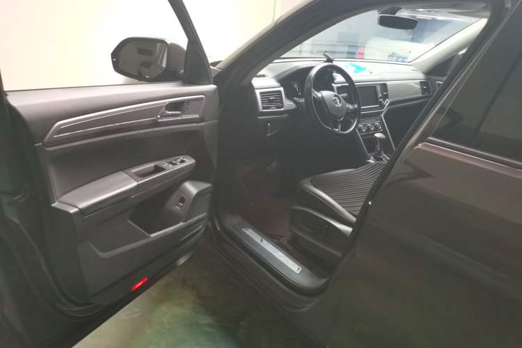 Used Volkswagen Teramont 2017 380TSI Four-Wheel Drive Comfort Edition Driver Seat