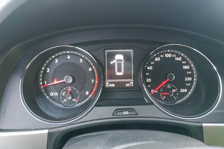 Used Volkswagen Teramont 2017 330TSI Two-Wheel-Drive Luxury Edition Instrument Cluster