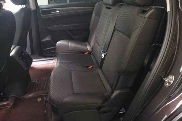 Used Volkswagen Teramont 2017 380TSI Four-Wheel Drive Comfort Edition Left Rear Seat