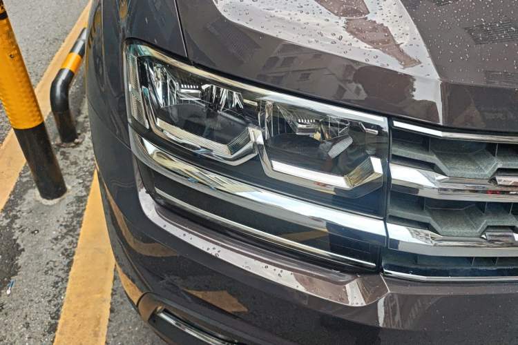 Used Volkswagen Teramont 2017 380TSI Four-Wheel Drive Luxury Edition Right Front Headlight
