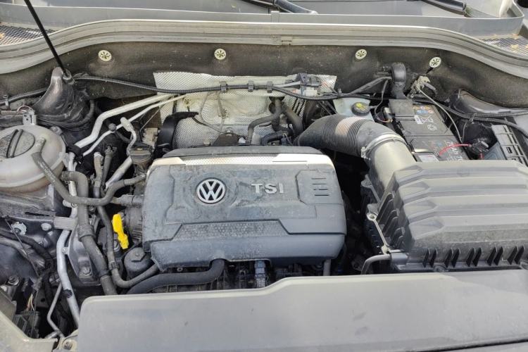 Used Volkswagen Teramont 2017 380TSI Four-Wheel Drive Luxury Edition Engine Bay