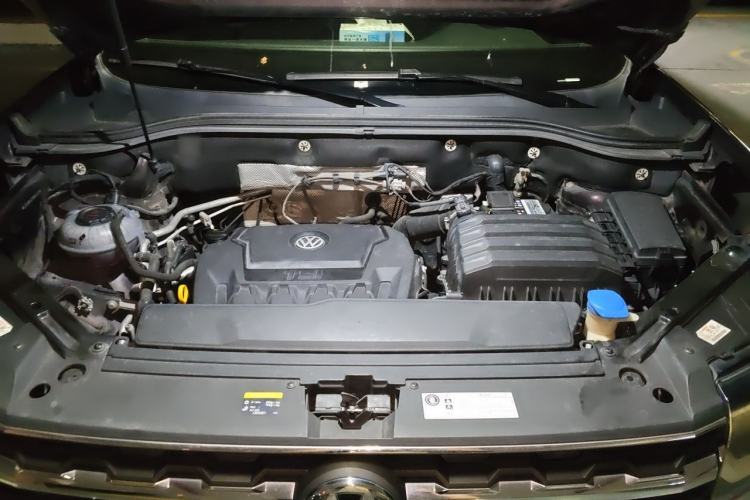 Used Volkswagen Teramont 2017 330TSI Two-Wheel-Drive Luxury Edition Engine Bay