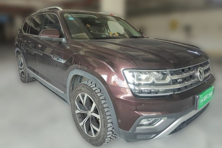 Used Volkswagen Teramont 2017 530 V6 Four-Wheel Drive Luxury Edition Front Right 45 Deg