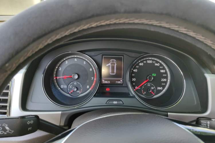Used Volkswagen Teramont 2017 380TSI Four-Wheel Drive Luxury Edition Instrument Cluster