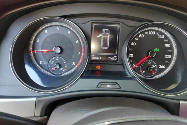 Used Volkswagen Teramont 2017 380TSI Four-Wheel Drive Luxury Edition Odometer Close Up