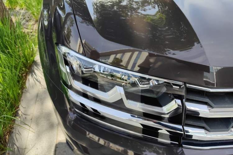 Used Volkswagen Teramont 2017 380TSI Four-Wheel Drive Luxury Edition Right Front Headlight