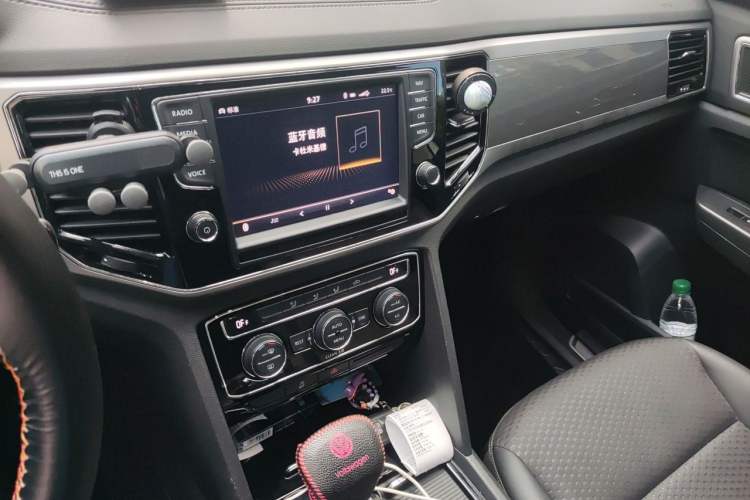 Used Volkswagen Teramont 2017 380TSI Four-Wheel Drive Comfort Edition Audio And AC Panel