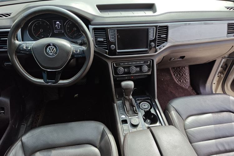 Used Volkswagen Teramont 2017 380TSI Four-Wheel Drive Luxury Edition Center Console