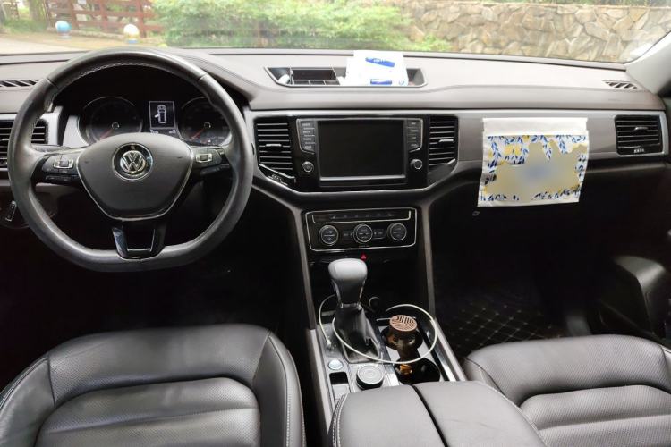 Used Volkswagen Teramont 2017 380TSI Four-Wheel Drive Luxury Edition Center Console