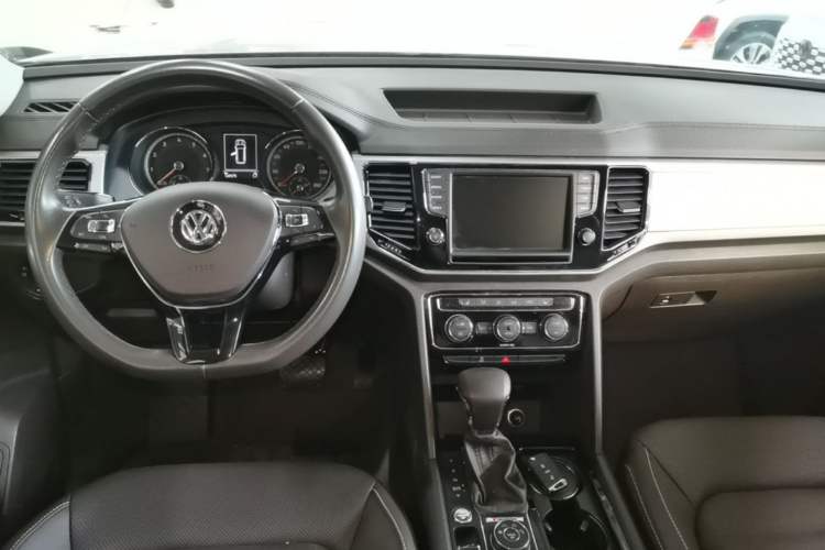 Used Volkswagen Teramont 2017 380TSI Four-Wheel Drive Luxury Edition Center Console