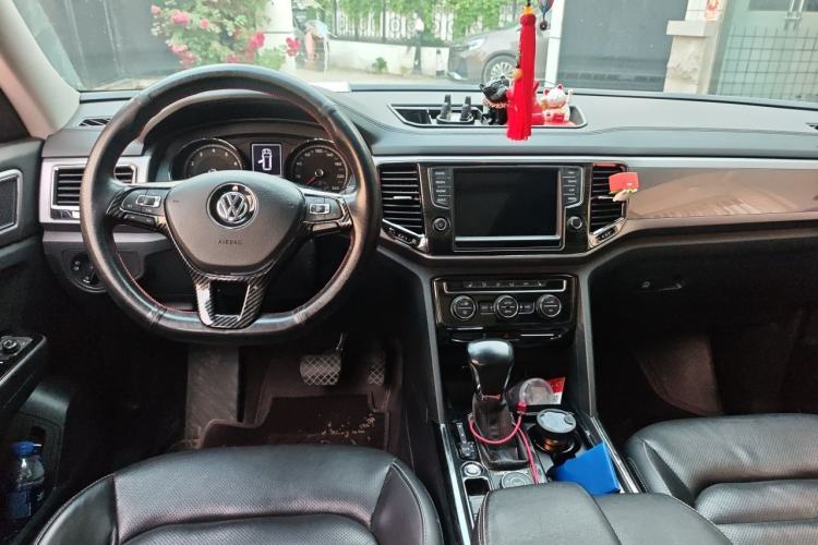 Used Volkswagen Teramont 2017 380TSI Four-Wheel Drive Luxury Edition Center Console