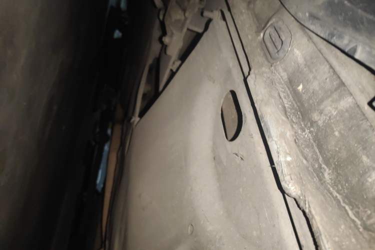 Used Volkswagen Teramont  Chassis Front Right