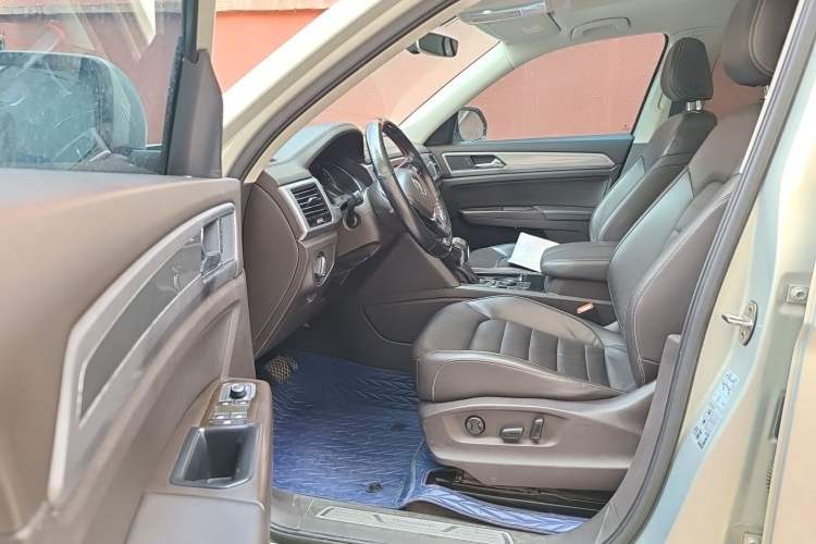 Used Volkswagen Teramont 2017 380TSI Four-Wheel Drive Luxury Edition Driver Seat