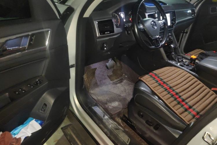 Used Volkswagen Teramont  Driver Seat