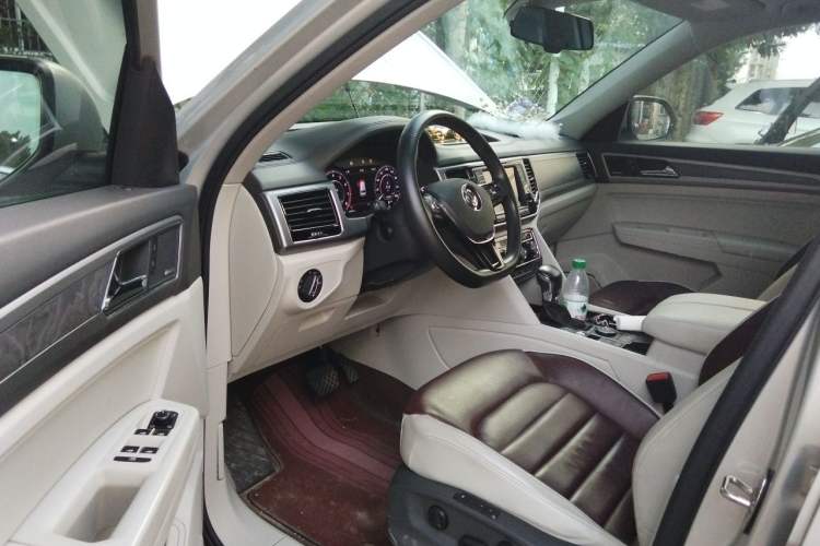 Used Volkswagen Teramont 2017 530 V6 Four-Wheel Drive Supreme Flagship Edition Driver Seat