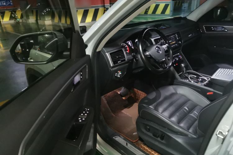 Used Volkswagen Teramont 2017 380TSI Four-Wheel Drive Luxury Edition Driver Seat