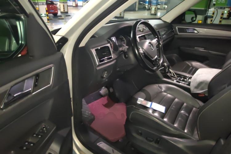 Used Volkswagen Teramont 2017 530 V6 Four-Wheel Drive Luxury Edition Driver Seat