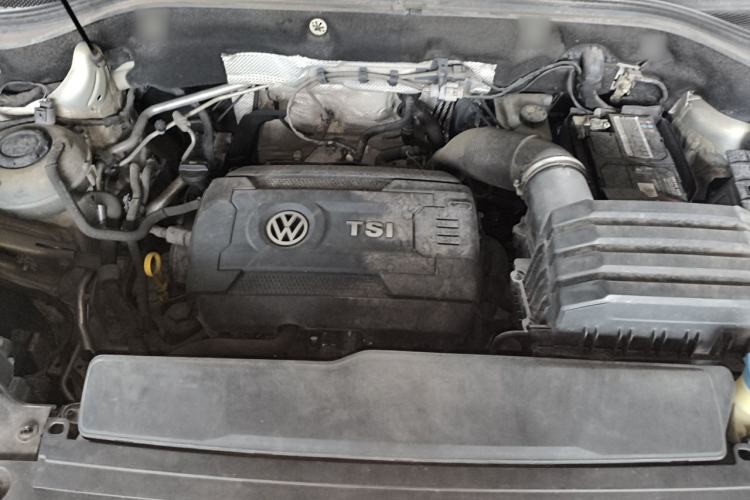 Used Volkswagen Teramont 2017 380TSI Four-Wheel Drive Luxury Edition Engine Bay