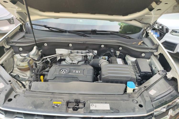 Used Volkswagen Teramont 2017 380TSI Four-Wheel Drive Luxury Edition Engine Bay