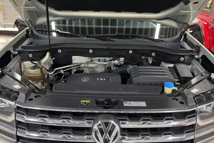 Used Volkswagen Teramont 2017 380TSI Four-Wheel Drive Luxury Edition Engine Bay