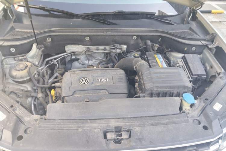 Used Volkswagen Teramont 2017 380TSI Four-Wheel Drive Luxury Edition Engine Bay